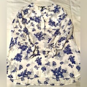Hannah Blue and White Long Sleeve Floral Shirt-Small